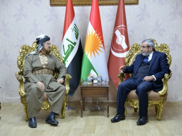 الأمين العام للاتحاد الإسلامي الكردستاني يستقبل البروفيسور علي القرداغي