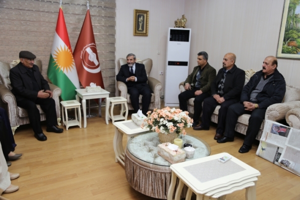 الأمين العام للاتحاد الإسلامي الكردستاني يستقبل فرقة &quot;بلكة زيرين&quot; الفنية
