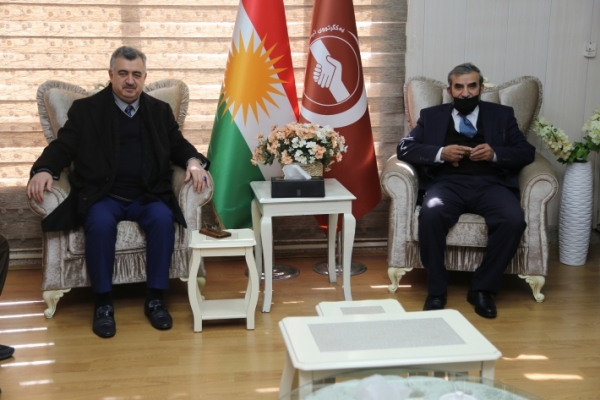 الأمين العام للاتحاد الإسلامي الكردستاني يستقبل سفير العراق في قطر