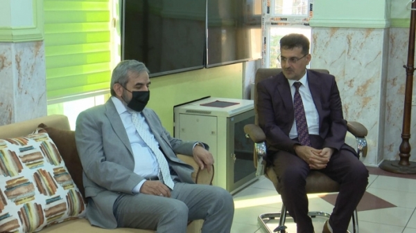 الأمين العام للاتحاد الإسلامي الكردستاني يزور قناة سبيدة الفضائية