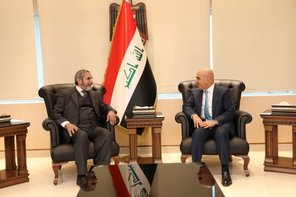 الأمين العام للاتحاد الإسلامي الكردستاني يزور وزير الاعمار والاسكان العراقي