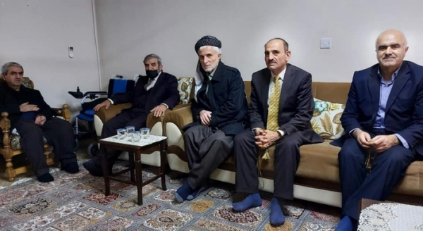 بالصور.. الأمين العام للاتحاد الإسلامي الكردستاني يزور عدد من الشخصيات في السليمانية