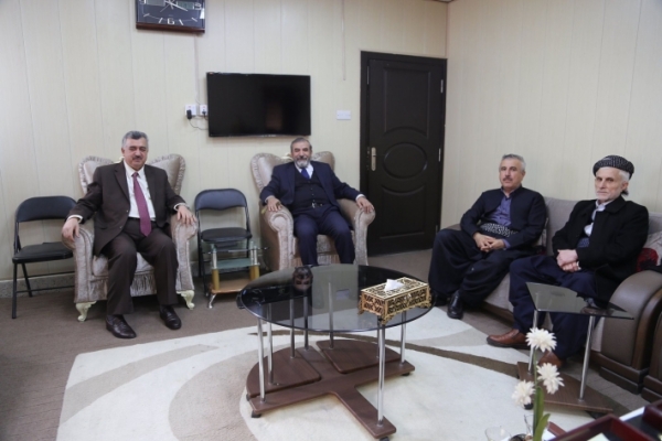 الأمين العام للاتحاد الإسلامي الكردستاني يستقبل سفير العراق في قطر