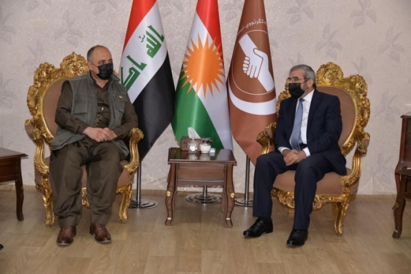 Secretary-General of the Kurdistan Islamic Union receives the head of the Kurdistan National Democratic Union