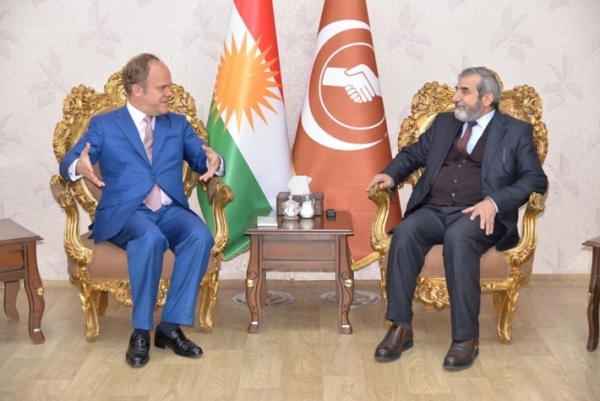 الأمين العام للاتحاد الإسلامي الكردستاني يستقبل ممثل الاتحاد الأوروبي في إقليم كردستان