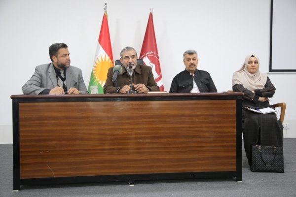 الأمين العام للاتحاد الإسلامي الكردستاني يجتمع بكوادر المركز السادس للاتحاد في كركوك