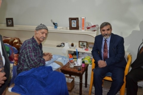 Secretary-General of the Kurdistan Islamic Union visits former secretary of the Iraqi Communist Party