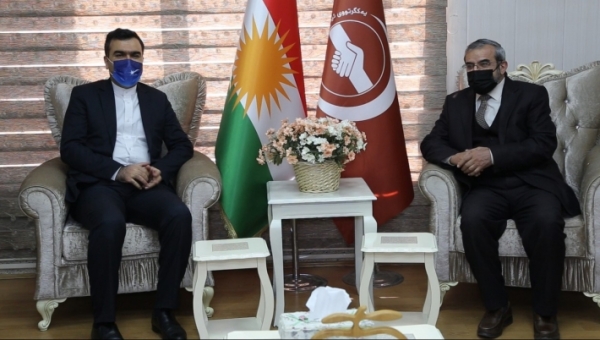 Secretary-General of the Kurdistan Islamic Union receives the Consul of the Islamic Republic of Iran