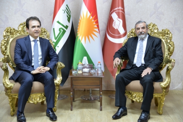 Secretary-General of the KIU received a delegation of the Kurdistan Democratic Party