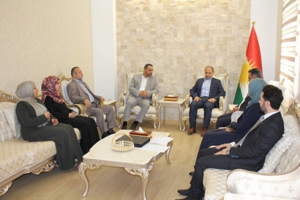 Kurdistan Islamic Union bloc visits a group of parliamentary blocs
