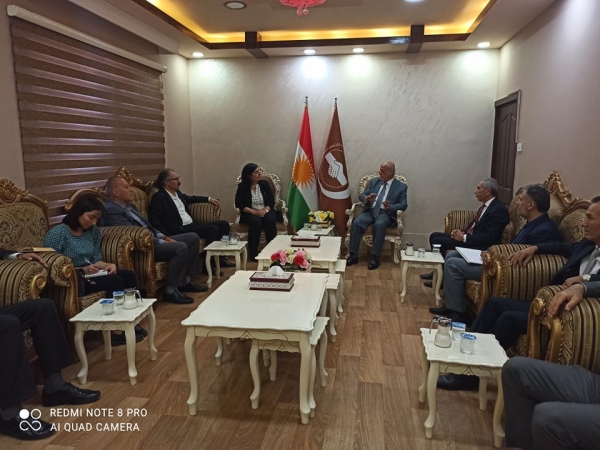 الاتحاد الإسلامي الكردستاني يستقبل وفدا من المؤتمر القومي الكردي
