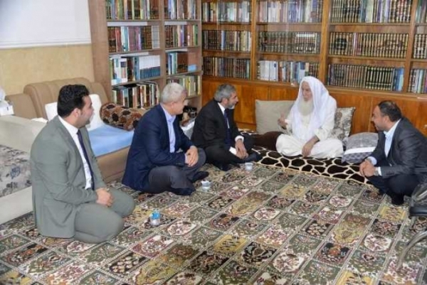 الأمين العام للاتحاد الإسلامي الكردستاني يزور عدد من العلماء في أربيل