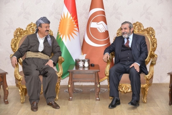Secretary-General of the Kurdistan Islamic Union receives the sons of &quot;Anwar Bek&quot;