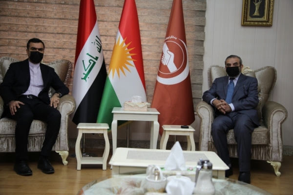 الأمين العام للاتحاد الإسلامي الكردستاني يستقبل القنصل الإيراني في السليمانية