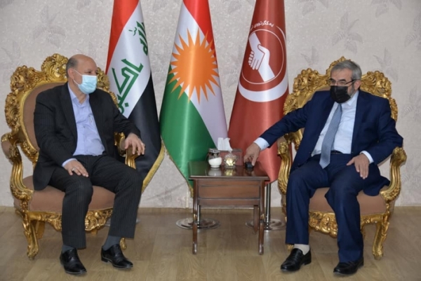 Secretary-General of the Kurdistan Islamic Union receives the Iranian Consul in Erbil